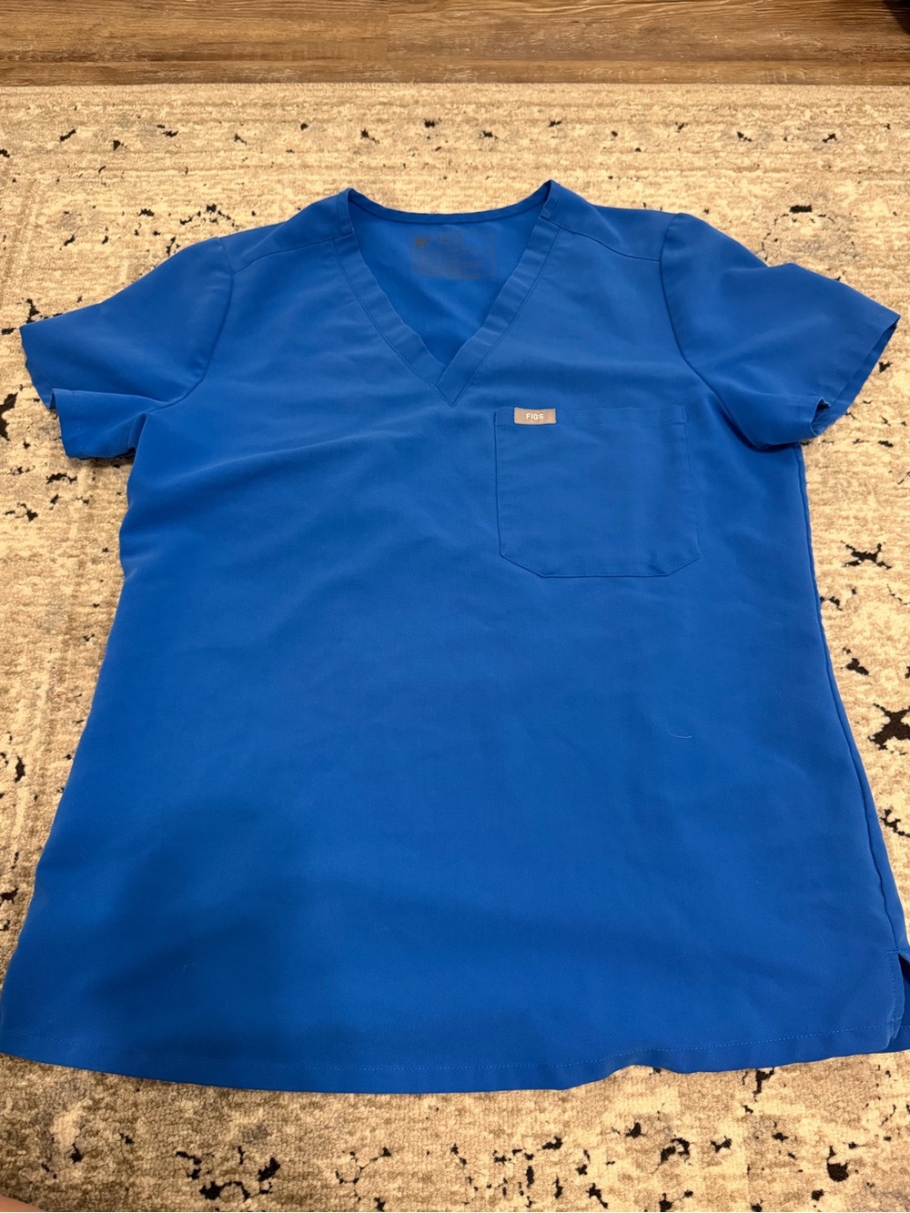 FIGS Catarina Scrub Top Small